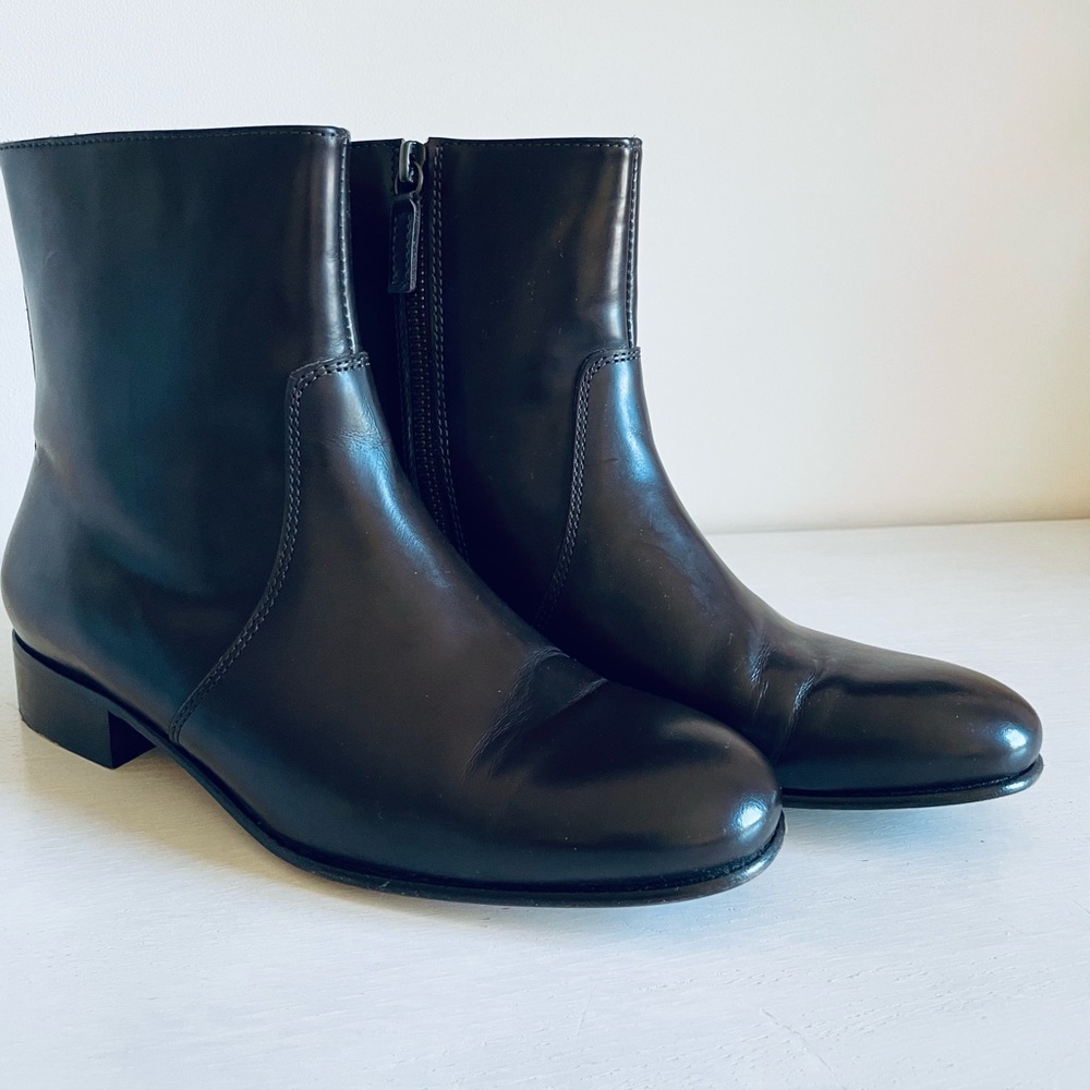 APC Brown Ankle Boots. Gorgeous!!